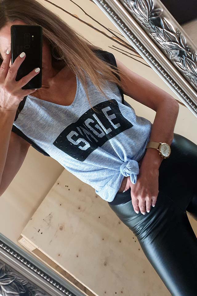 T-shirt "Single"